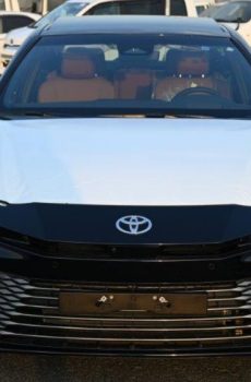 تویوتا کمری لومیر ۲۰۲۵